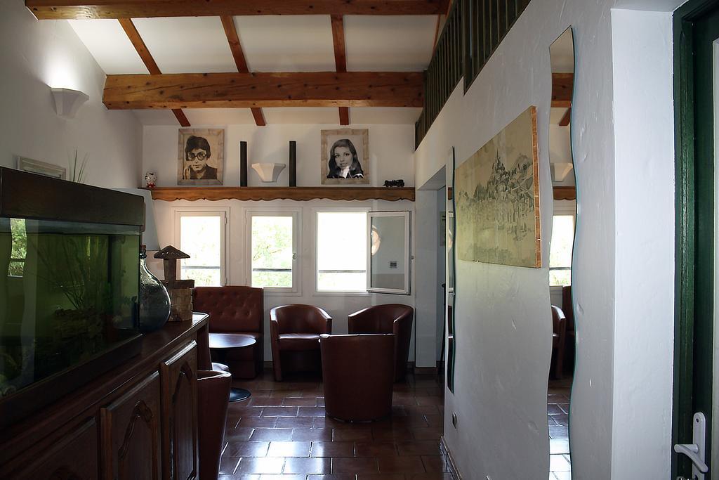 Hotel Athénopolis Grimaud Esterno foto
