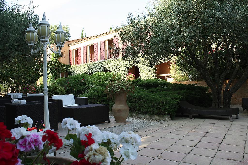 Hotel Athénopolis Grimaud Esterno foto
