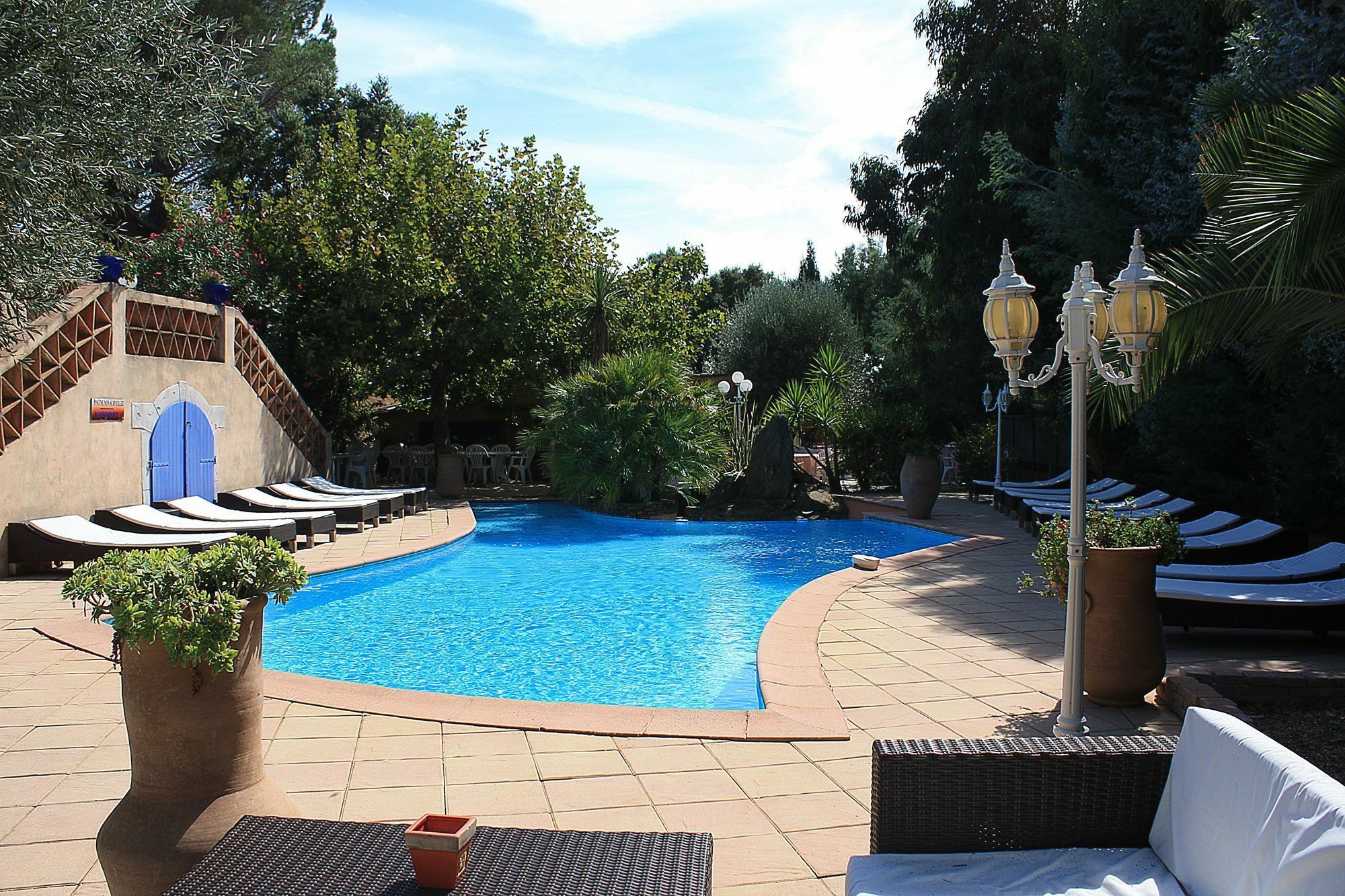 Hotel Athénopolis Grimaud Esterno foto