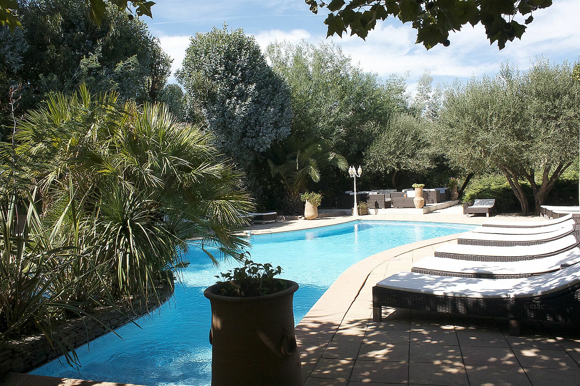 Hotel Athénopolis Grimaud Esterno foto